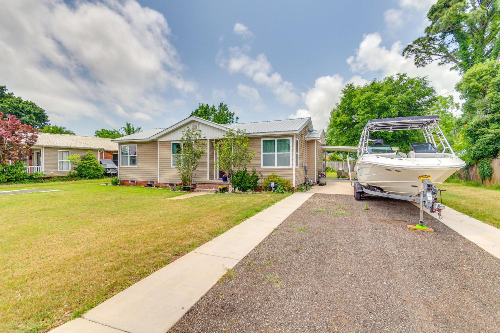 Pensacola Home With Private Spa Walk To Beach! ภายนอก รูปภาพ